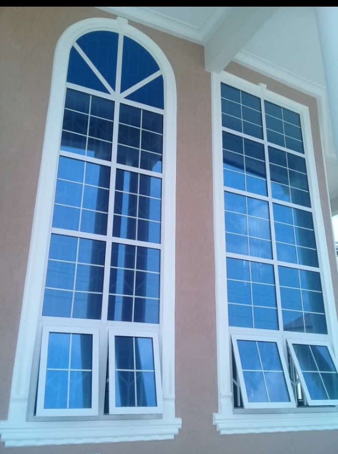 Office glass partition